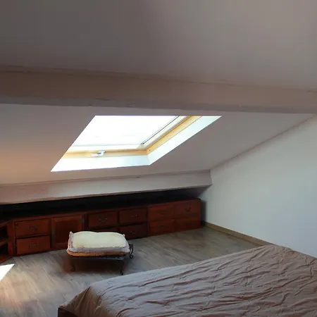 Apartment Cours Grandval *